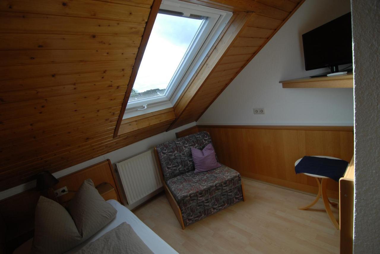 Gaststätte-gästehaus Balzer Hotel *